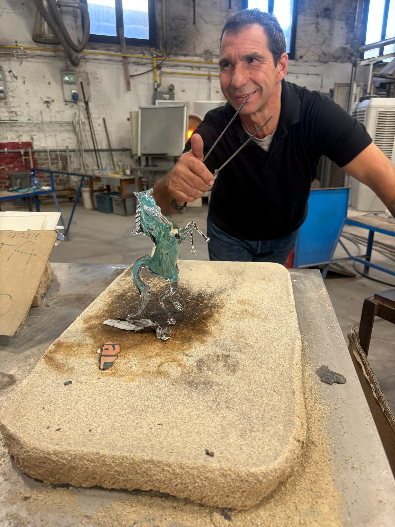 Live molding